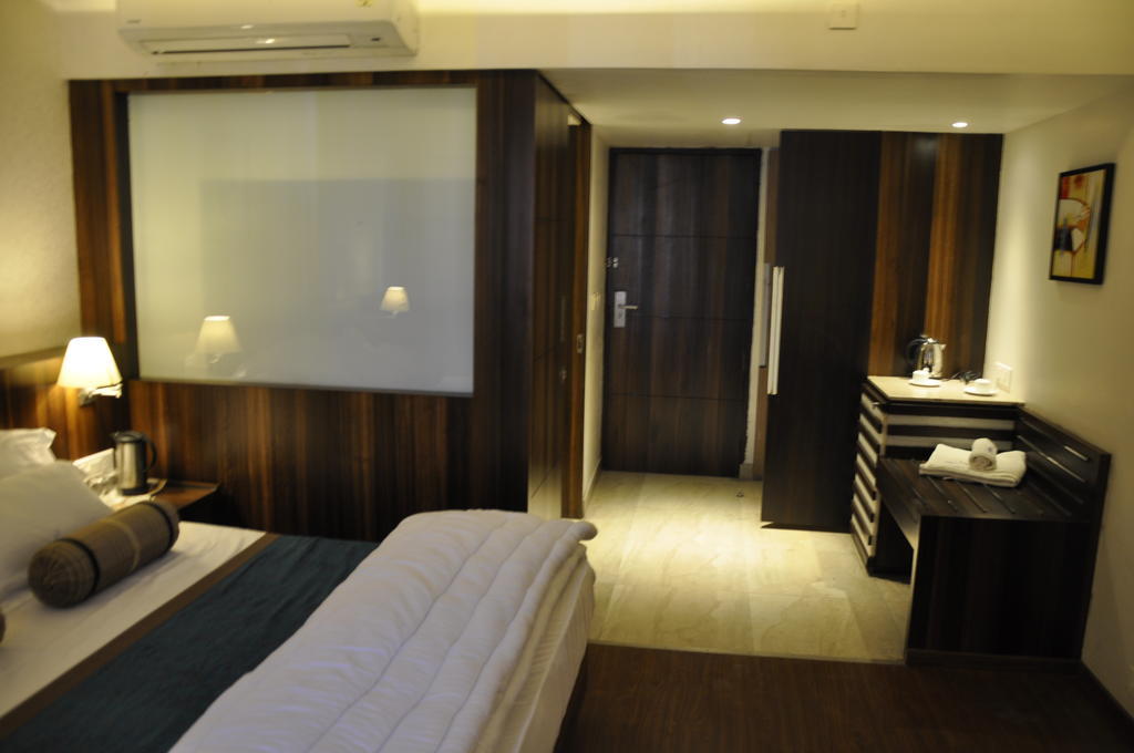 Hotel Rallentino Kota  Habitación foto